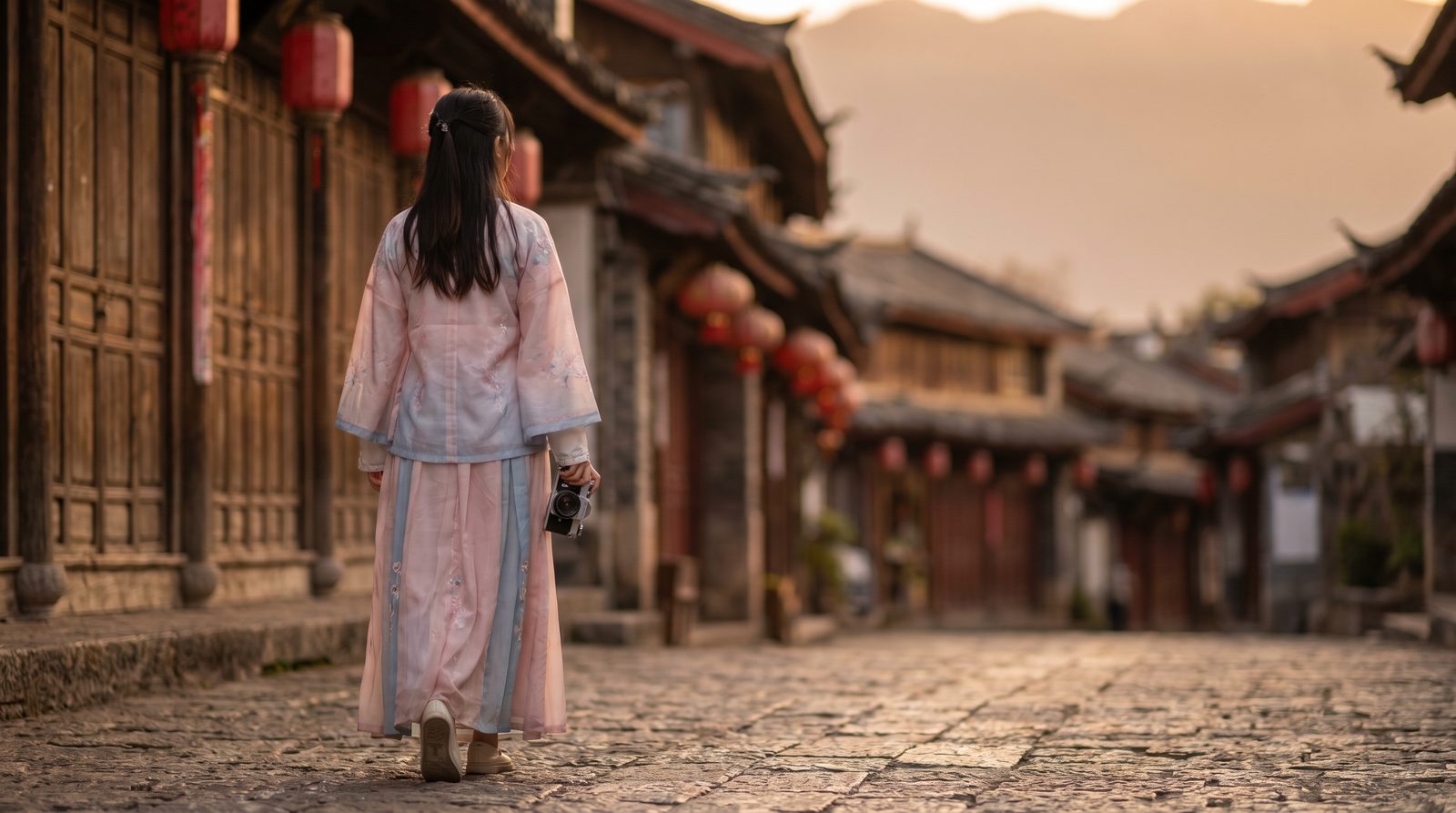 小蓝视频 丽江慢走旅行视频教程封面